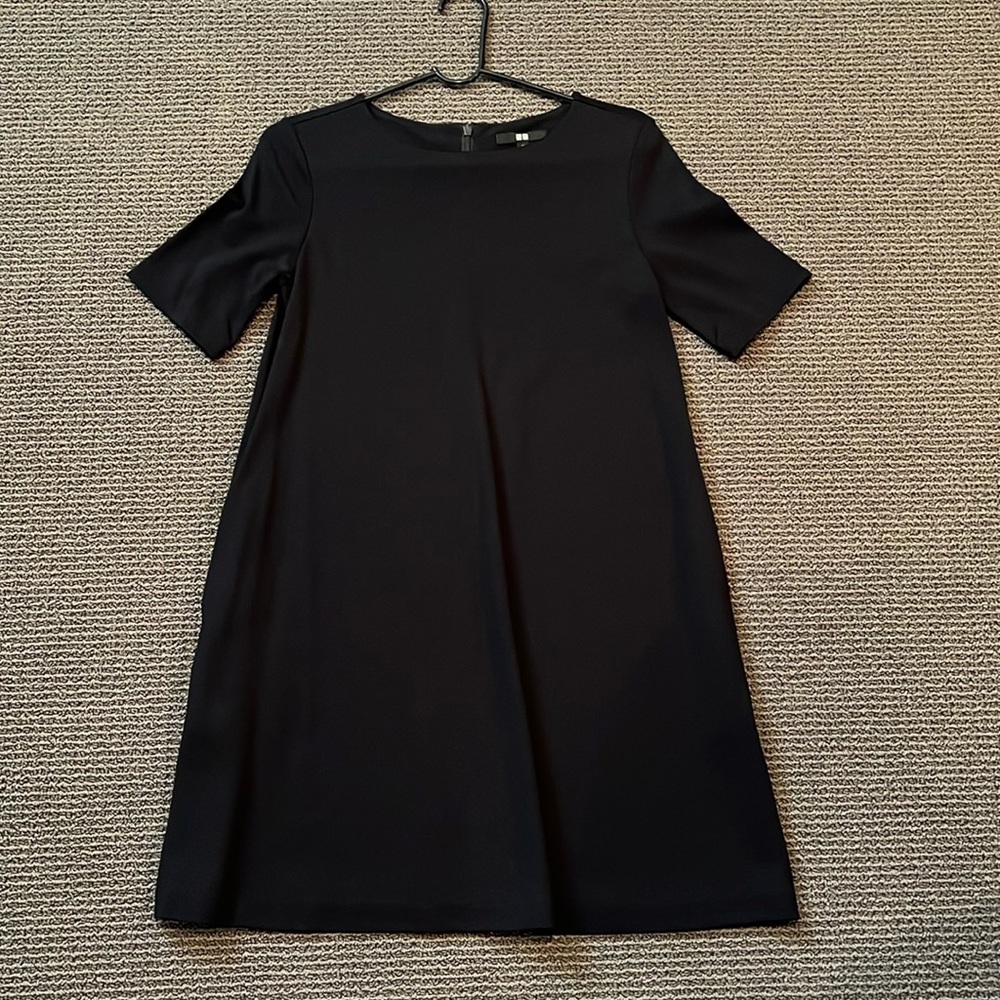 Uniqlo Heavy Jersey A-line Dress with Pockets - mini to midi length